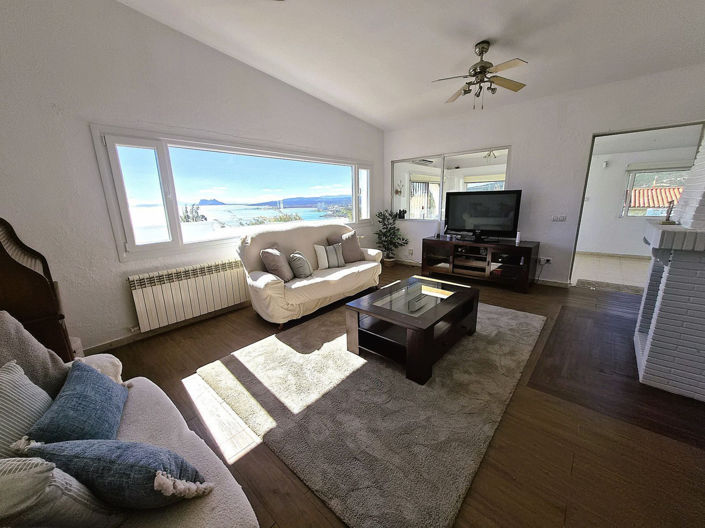 Image No.5-4 Bed Villa for sale