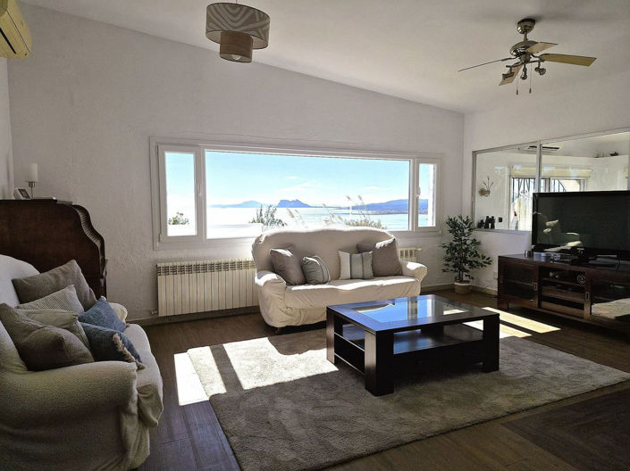 Image No.6-4 Bed Villa for sale