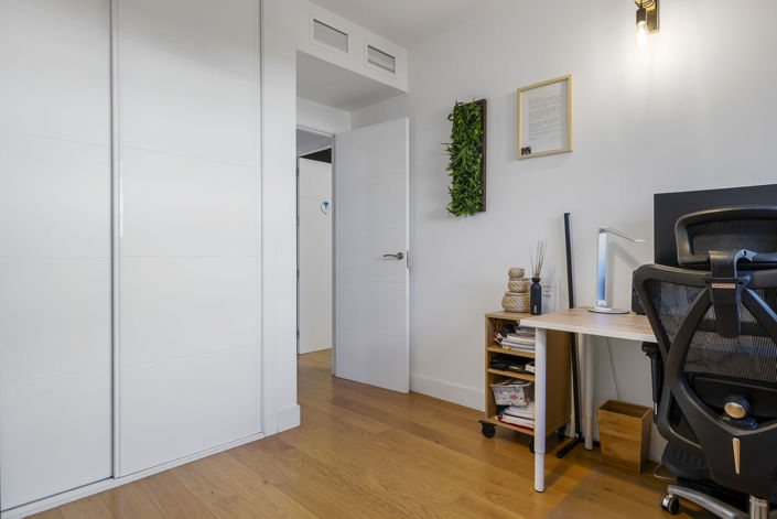 Image No.25-3 Bed Apartment for sale