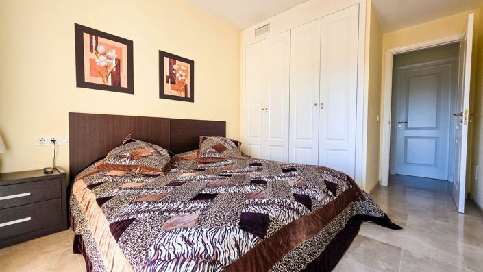 Image No.15-3 Bed Apartment for sale