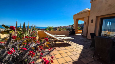 2-5bd7b9d04b45e33852eaf0ec6670150d