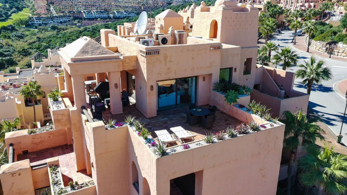 Image No.22-3 Bed Apartment for sale