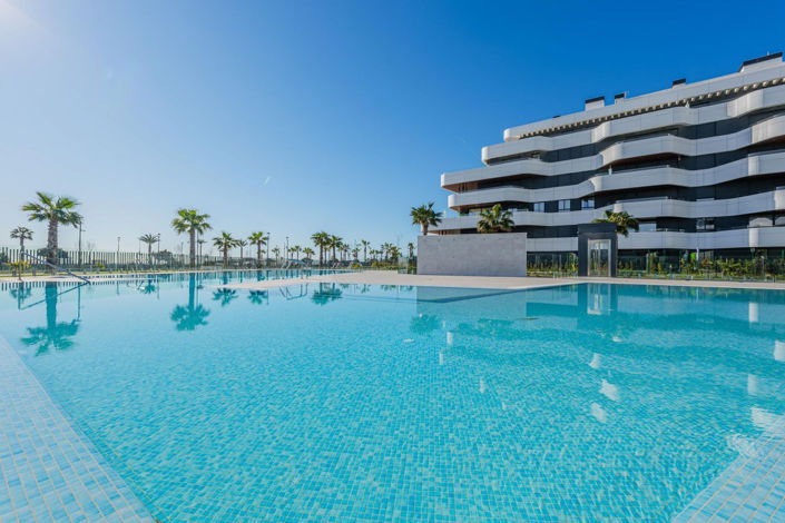Image No.27-3 Bed Apartment for sale