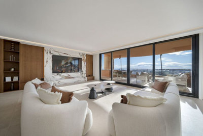 12-53013098fcab6c38b1379cd33298e050