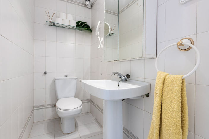 Image No.19-1 Bed Apartment for sale