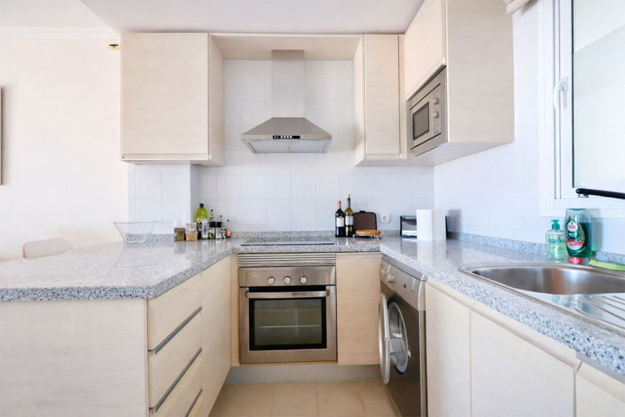 Image No.10-2 Bed Apartment for sale