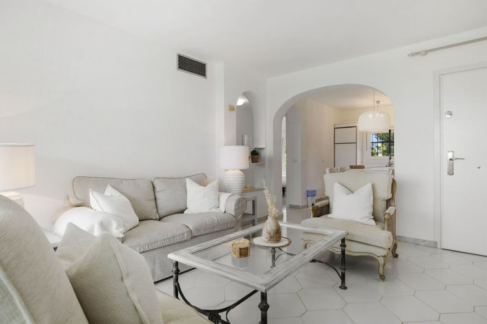 Image No.11-2 Bed Apartment for sale