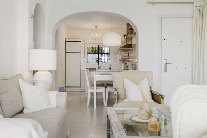 Image No.12-2 Bed Apartment for sale