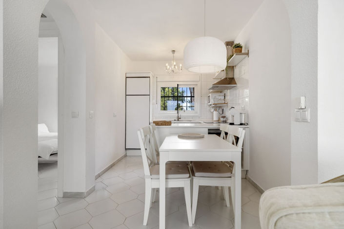 Image No.15-2 Bed Apartment for sale