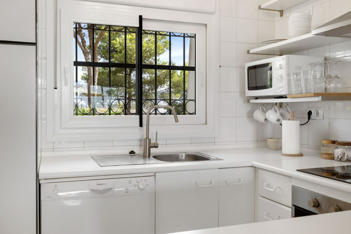 Image No.18-2 Bed Apartment for sale