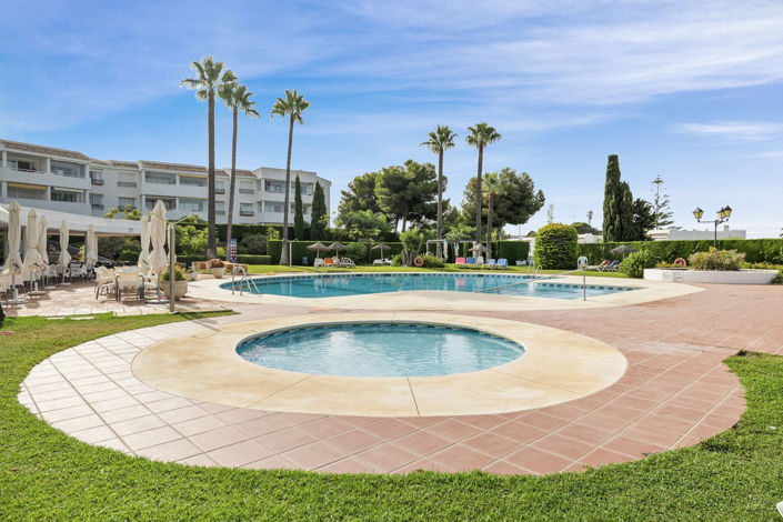 Image No.22-2 Bed Apartment for sale