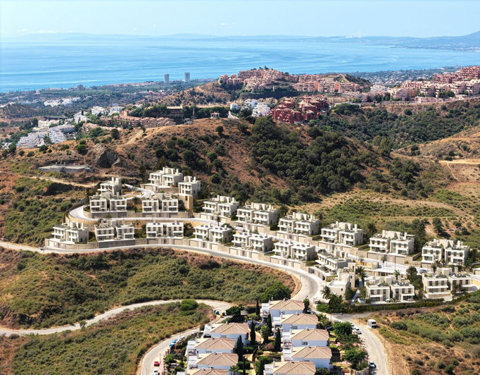 Image No.2-4 Bed Villa for sale