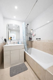 10-bb915d1cb19341576dcdc994b81ab9c5