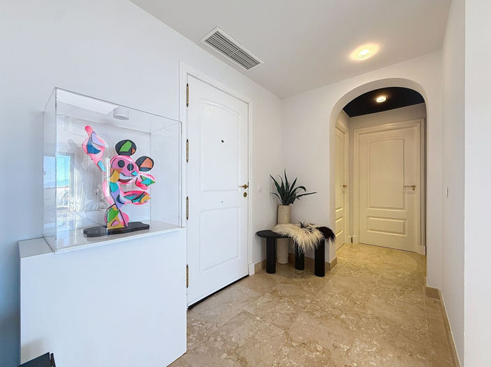 Image No.13-3 Bed Apartment for sale