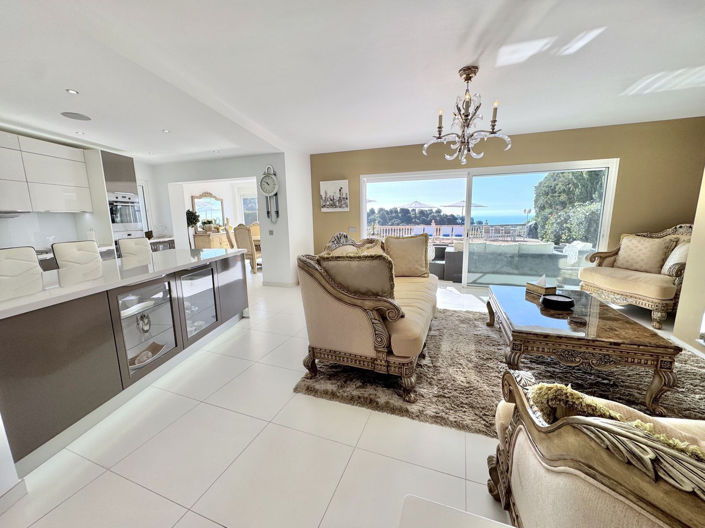 Image No.11-5 Bed Villa for sale