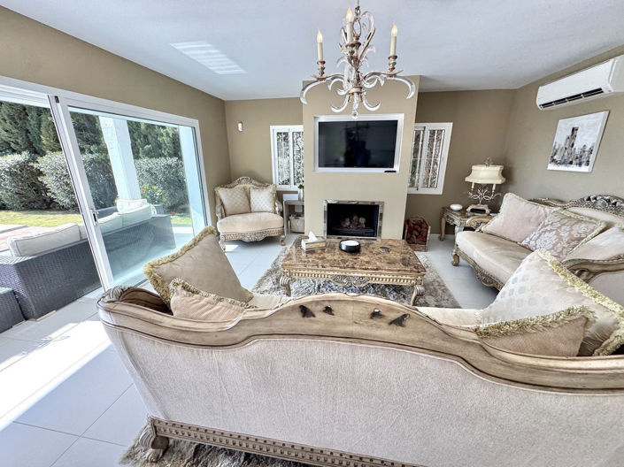 Image No.12-5 Bed Villa for sale