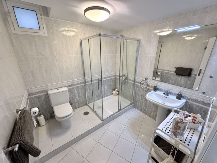 Image No.30-5 Bed Villa for sale