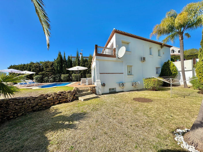 Image No.6-5 Bed Villa for sale