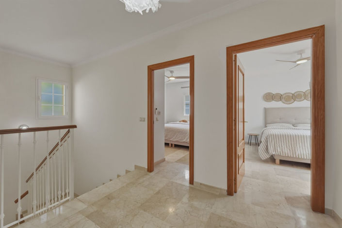 Image No.15-5 Bed Villa for sale