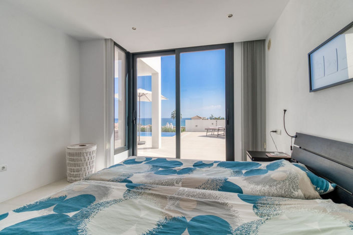 Image No.15-4 Bed Villa for sale