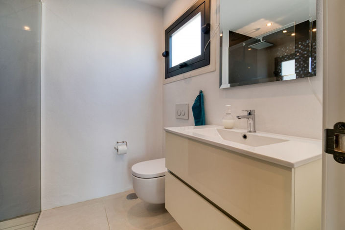 Image No.23-4 Bed Villa for sale