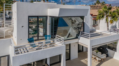 4-c23c0f86247804fa50226aecd8b0b2c8