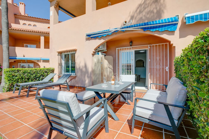 Image No.2-Appartement de 2 chambres à vendre à Estepona