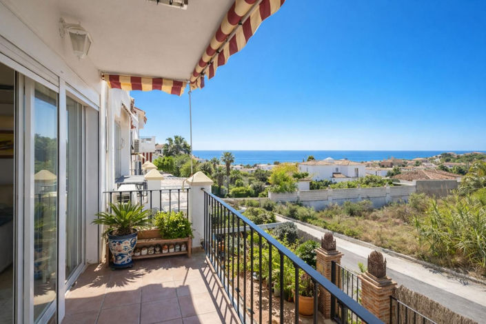 Image No.2-Appartement de 3 chambres à vendre à Estepona