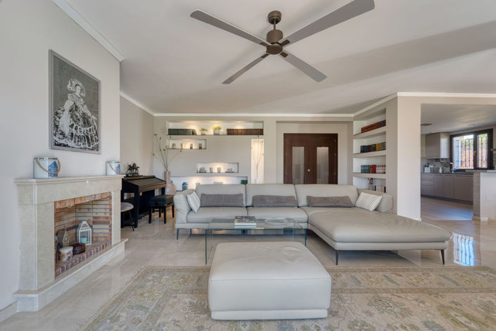 Image No.11-5 Bed Villa for sale