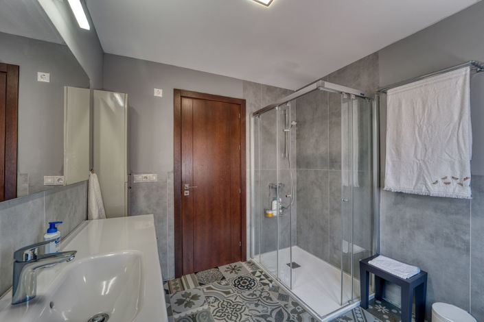 Image No.21-5 Bed Villa for sale