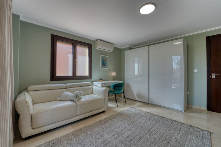 Image No.23-5 Bed Villa for sale