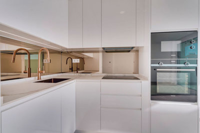 12-53013098fcab6c38b1379cd33298e050