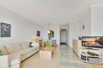 11-20939a0134ad724a8cb2a801094d15a4