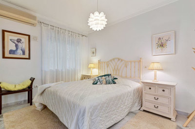 15-11d12f2f454f2f5e9b981fdd8b901d51