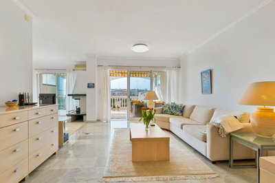 8-e64a9055bba3e77ac8aca3b893cdf826