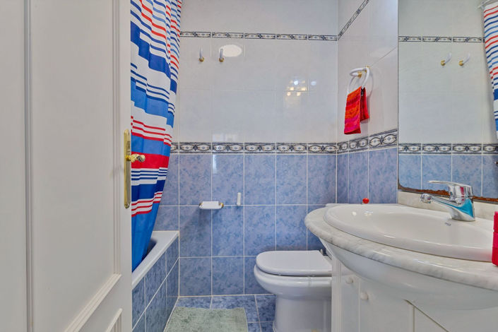 Image No.17-Appartement de 2 chambres à vendre à Fuengirola