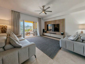 7-aa4cc561180b369757c0bb4af9886cd3