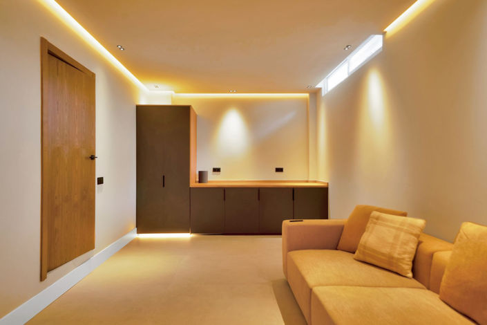 Image No.29-4 Bed Townhouse for sale