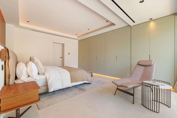 Image No.28-5 Bed Villa for sale