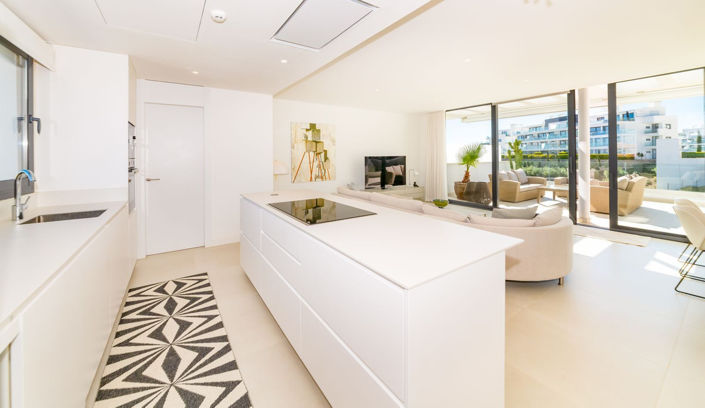 Image No.13-3 Bed Apartment for sale