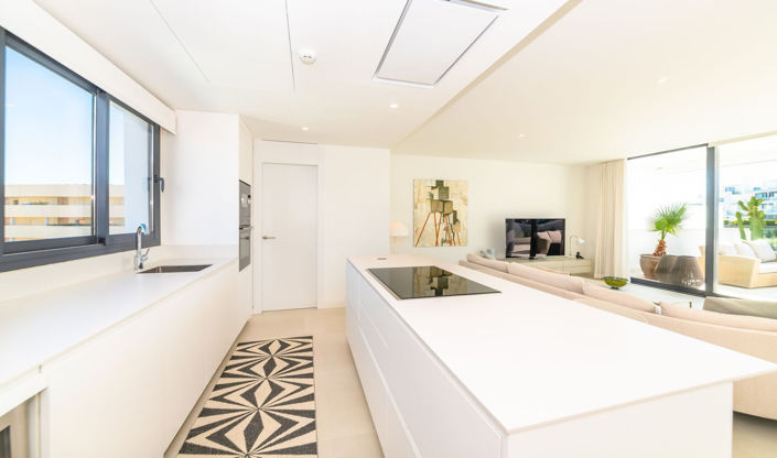 Image No.14-3 Bed Apartment for sale