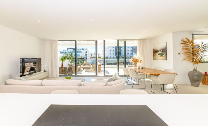 Image No.15-3 Bed Apartment for sale