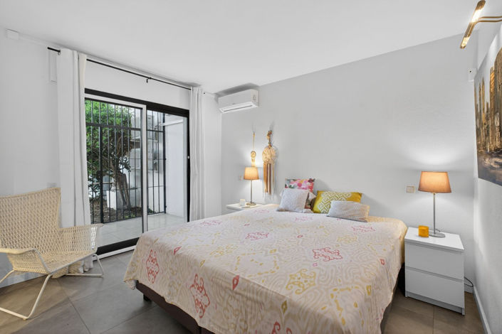 Image No.17-2 Bed Townhouse for sale