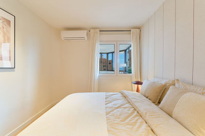 11-20939a0134ad724a8cb2a801094d15a4