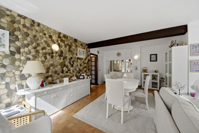 7-aa4cc561180b369757c0bb4af9886cd3