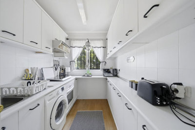 9-467d0cee5b725f3ef65f102a0c2e69c0