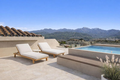 12-53013098fcab6c38b1379cd33298e050