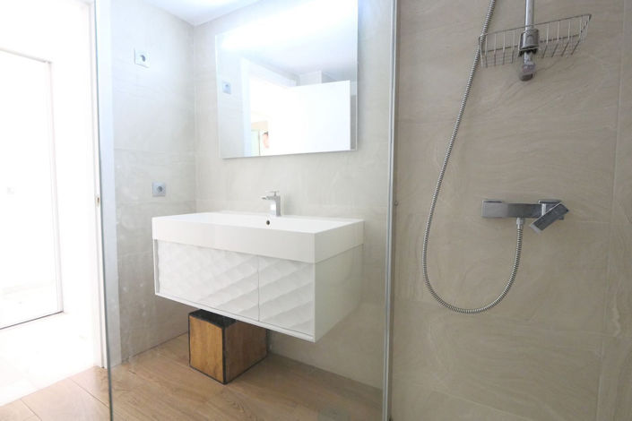 Image No.13-2 Bed Apartment for sale