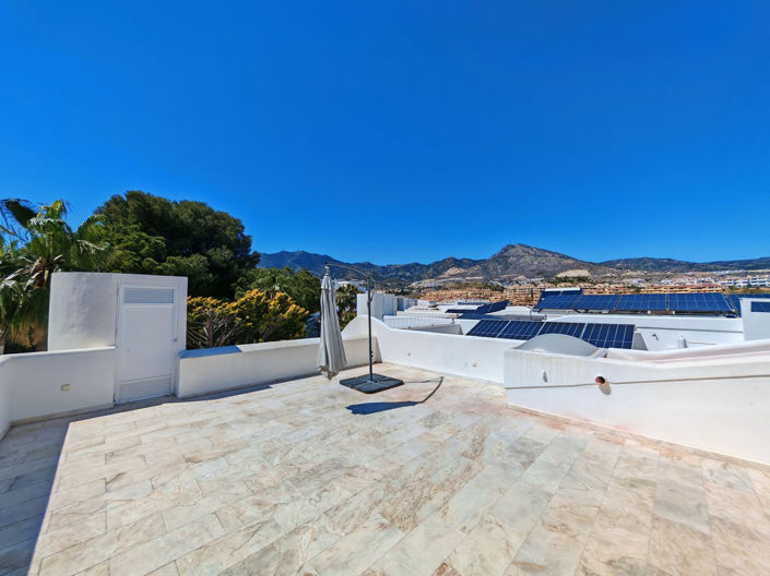 Image No.21-5 Bed Villa for sale