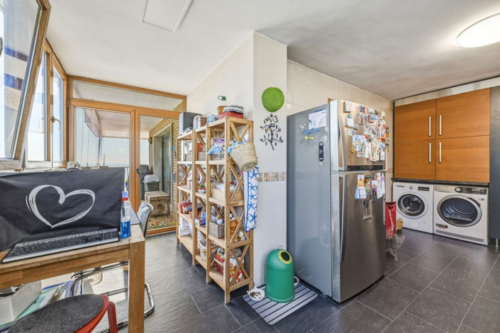 Image No.18-2 Bed Apartment for sale